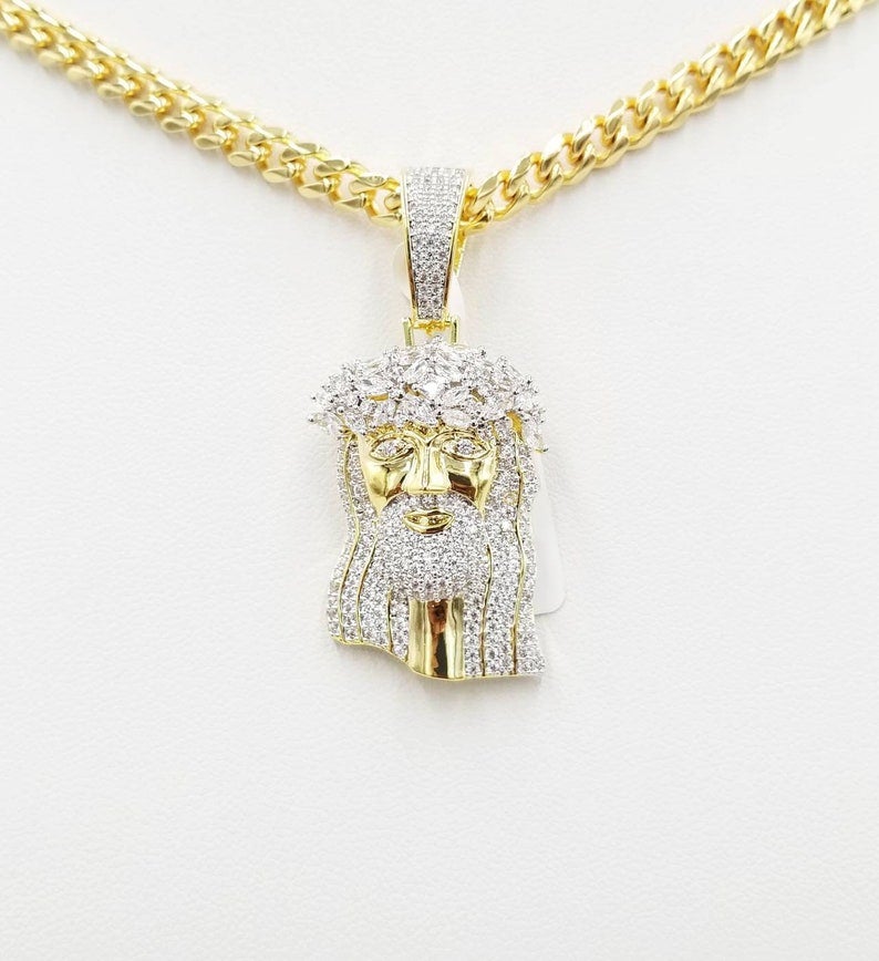 Vvs on sale jesus piece